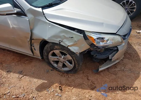 2015 Chevrolet Malibu 1Lt из США, поврежденный, VIN 1G11C5SL5FF315889